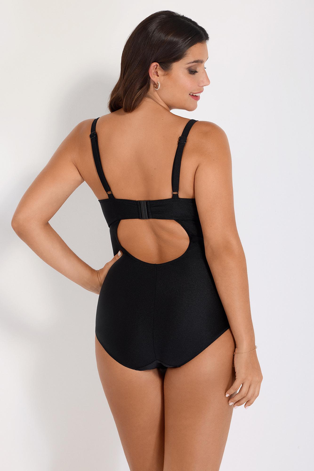 Купальник с формованной получашкой