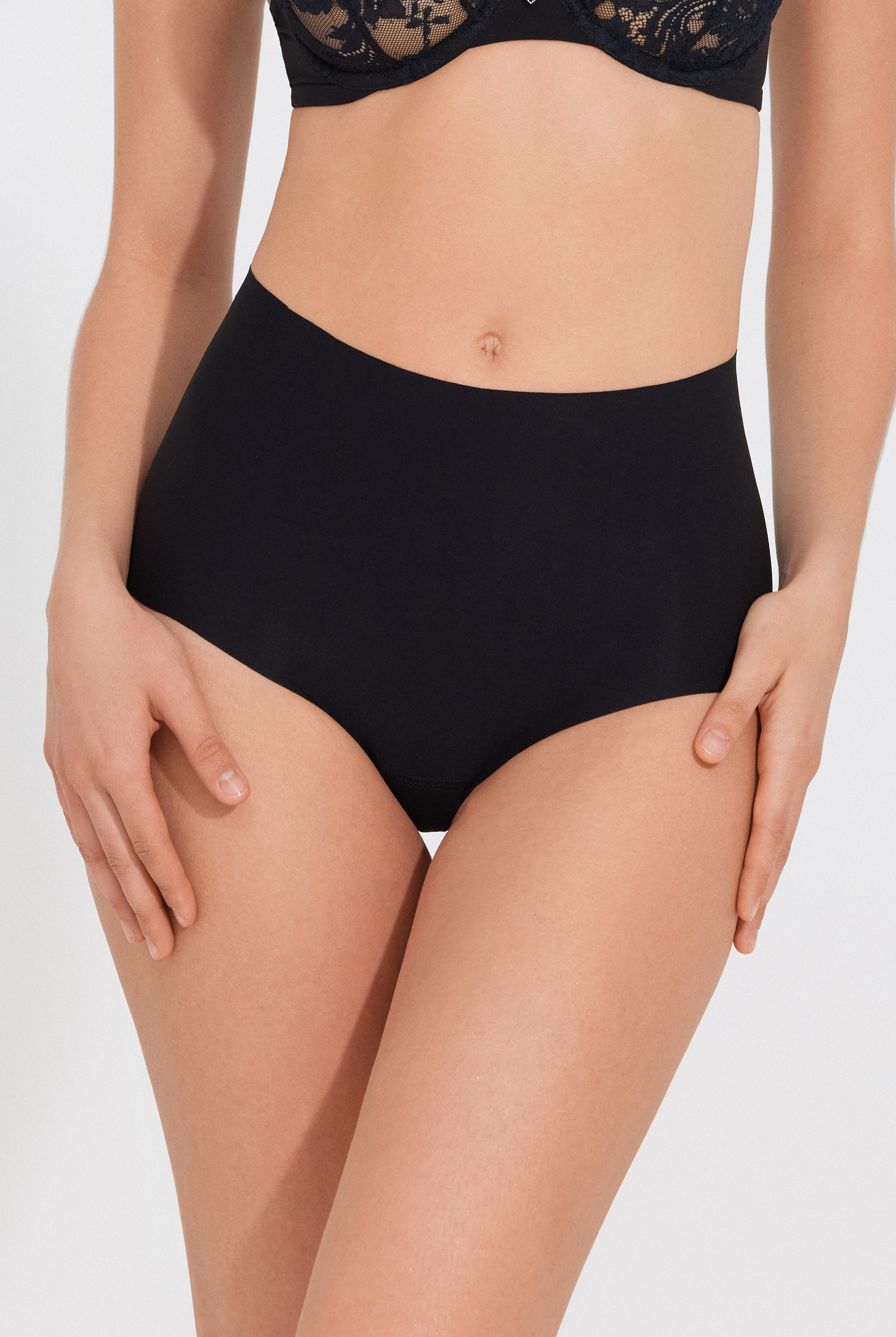 Трусы слип высокая линия талии