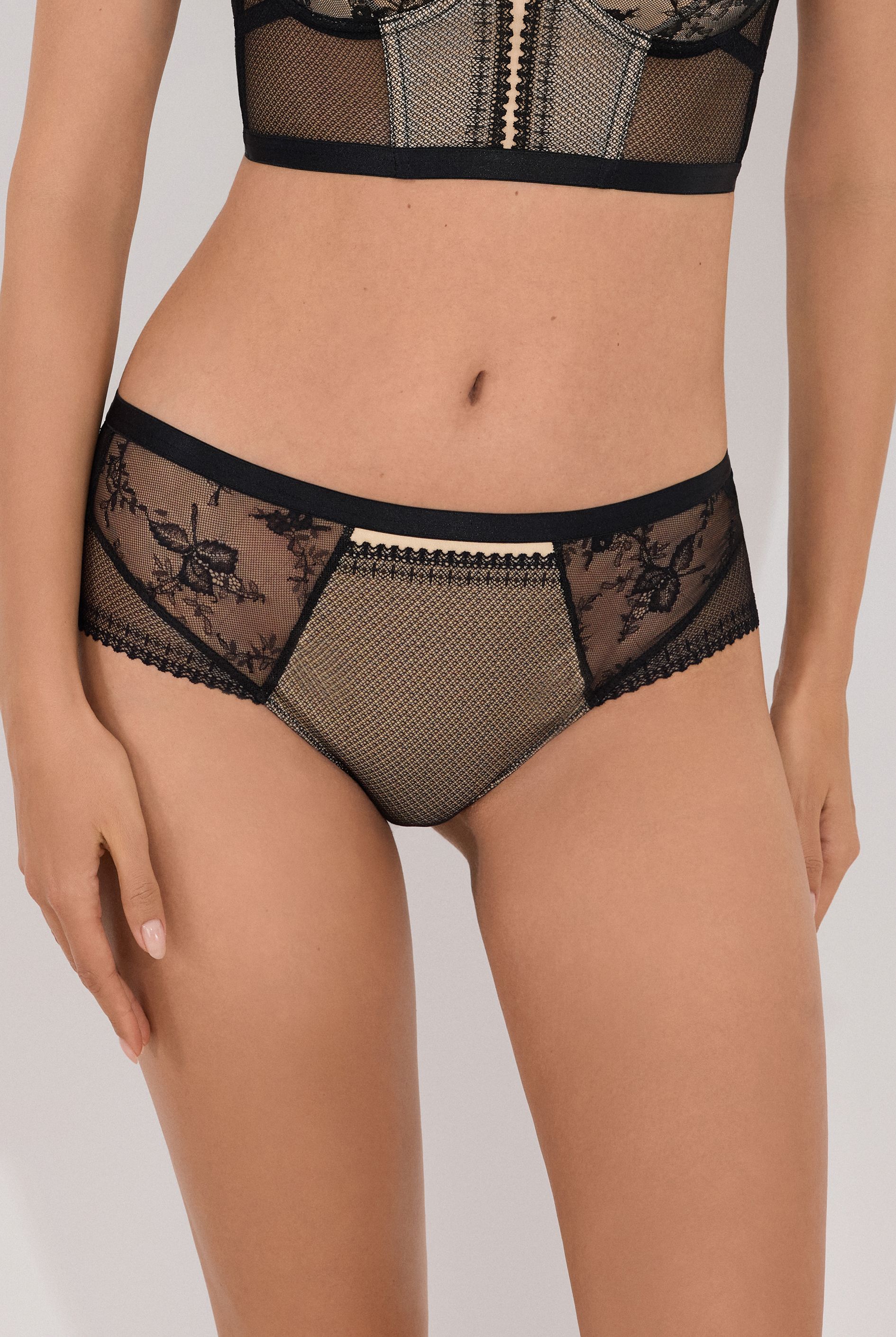 Трусы шорты-стринг Трусы шорты-стринг