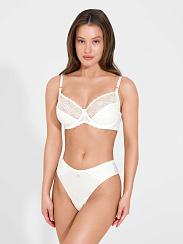 Селина (май)