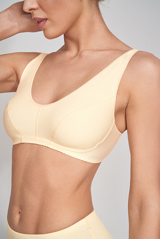 Бюстгальтер мягкая чашка без каркасов