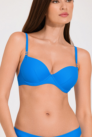 Бюстгальтер формованная чашка пуш-ап