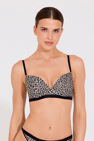 Бюстгальтер формованная чашка пуш-ап с глубоким вырезом декольте