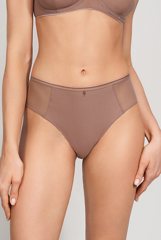 https://www.palmetta.ru/catalog/lingerie/